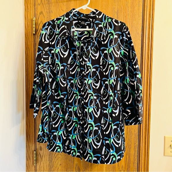Lane Bryant 22/24 Black blouse with swirls - Picture 1 of 5